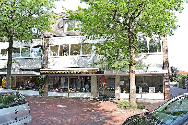 Straßenansicht