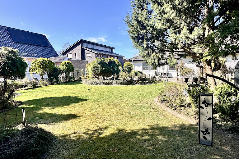 traumhafte Gartenanlage