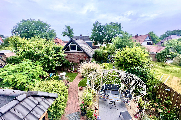 Ausblick von der Loggia im Obergeschoss
